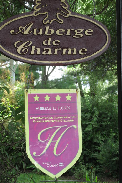 Auberge Le Flores GrandʼMère Buitenkant foto